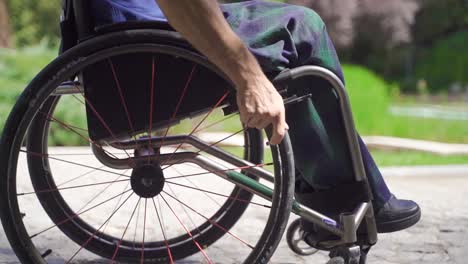 Wheelchair-in-slow-motion.